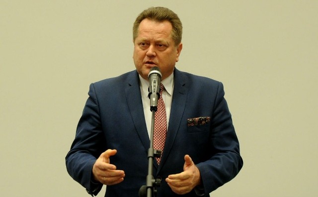 Jarosław Zieliński, wiceminister MSWiA. Pochodzi z Suwałk.