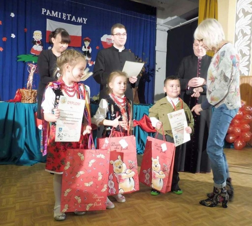 Międzyprzedszkolny Konkurs Pieśni i Piosenki Patriotycznej w Tarnobrzegu z nagrodami 