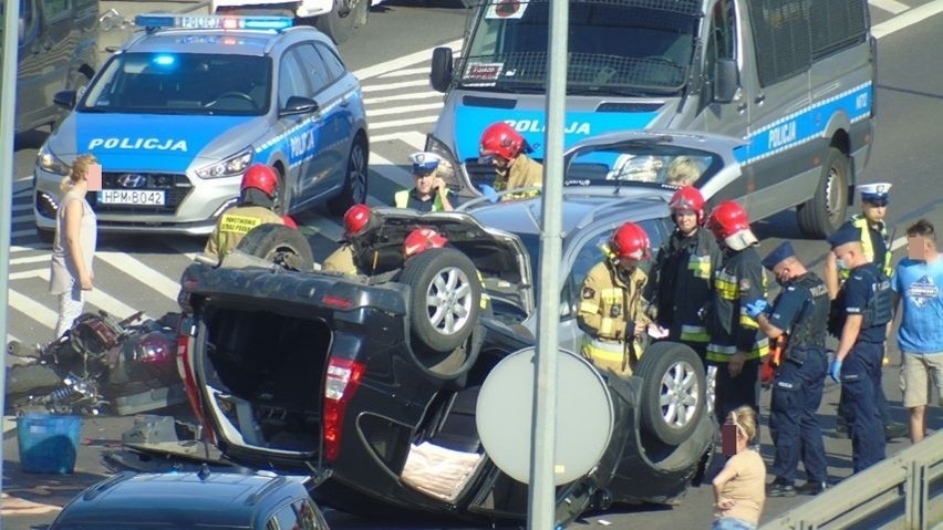 Wypadek na skrzyżowaniu ulic Sosabowskiego i Wasilkowskiej w...