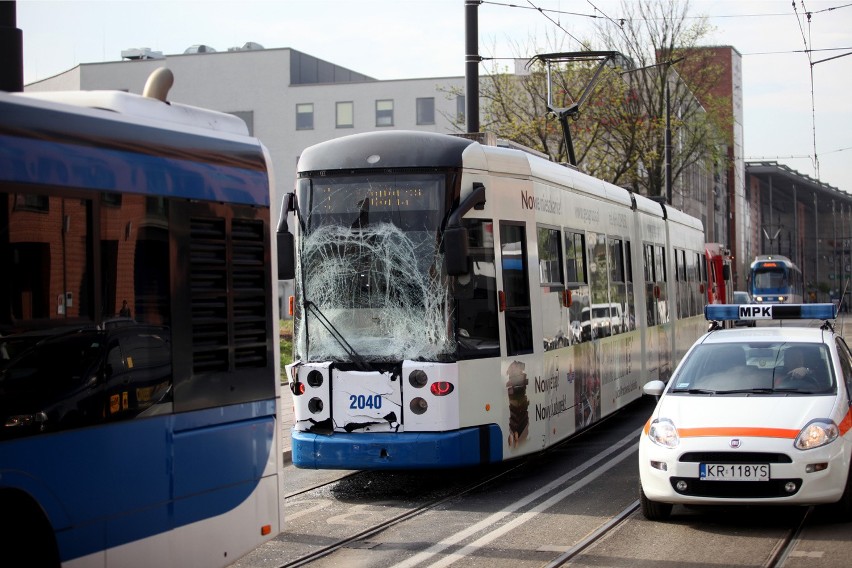 Kraków. Wypadek na ul. Pawiej.