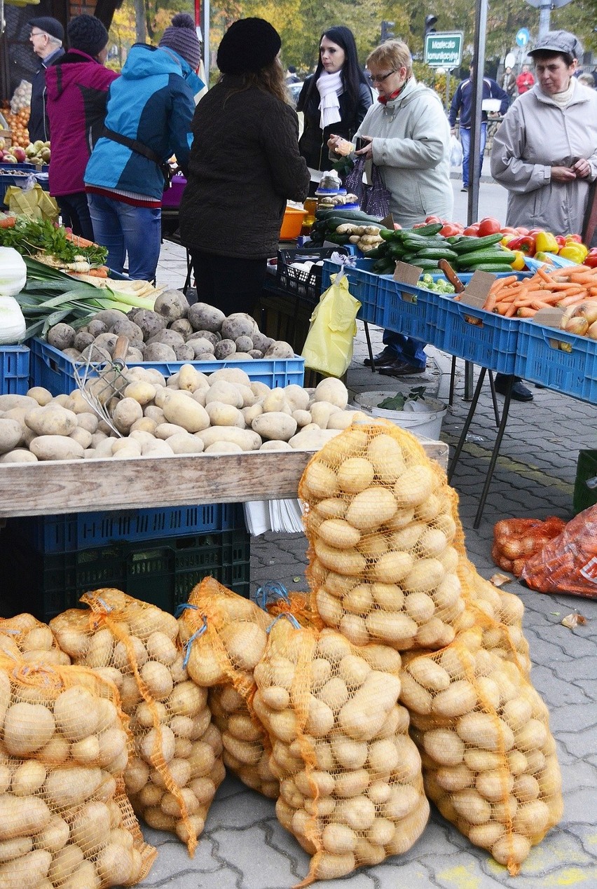 Czwartkowe handlowanie w Koronowie