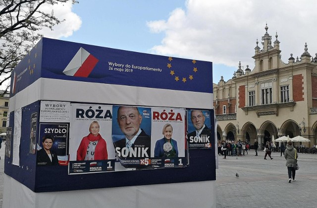 9.05.19 krakow plakaty wyborcze przed wyborami do europarlamentu 26 maja 2019n/z: fot. aneta zurek / polska pressgazeta krakowska