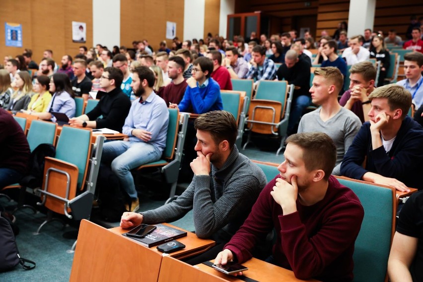 Konferencja na Wydziale Zarządzania i Komunikacji Społecznej...