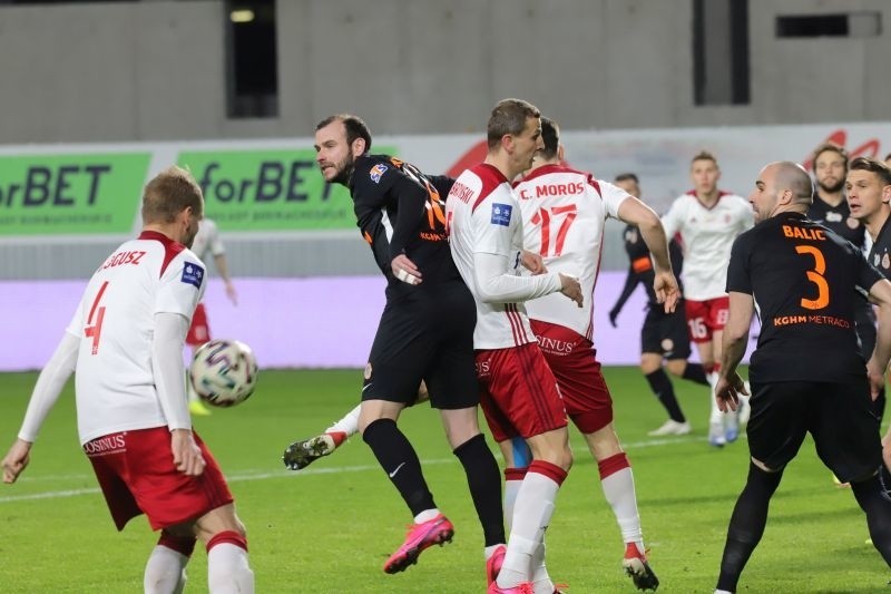 Piłkarska ekstraklasa. Czy ŁKS dostanie pożyczkę od PZPN?