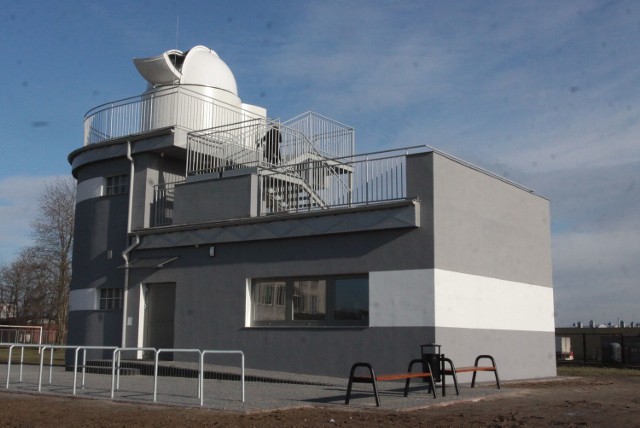 Jednym z najciekawszych dotąd projektów budżetu obywatelskiego była budowa Astrobazy. Małe obserwatorium astronomiczne zostało wybudowane w ubiegłym roku przy ulicy Wierzbickiej.