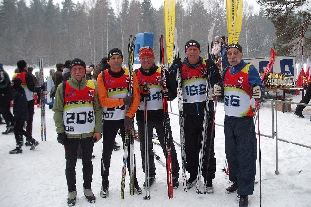Ostrołęccy biegacze, od lewej: Marcin Zaurski, Wojciech Zarzycki, Andrzej Kowalczyk, Jerzy Dymke, Andrzej Chełchowski.