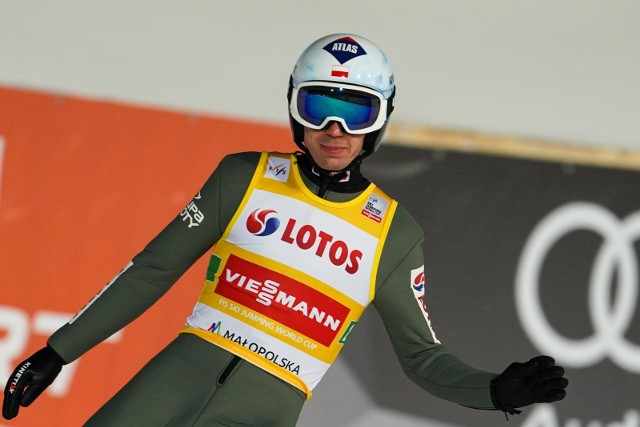 Kamil Stoch w PŚ w Klingenthal w skokach narciarskich pokazał się z dobrej strony