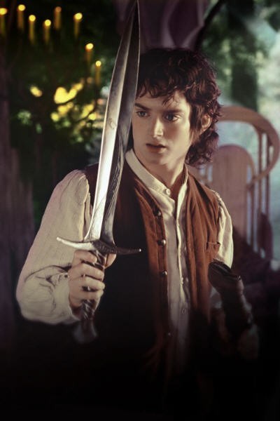 W roli głównej - hobbita Frodo wystąpił Elijah Wood.