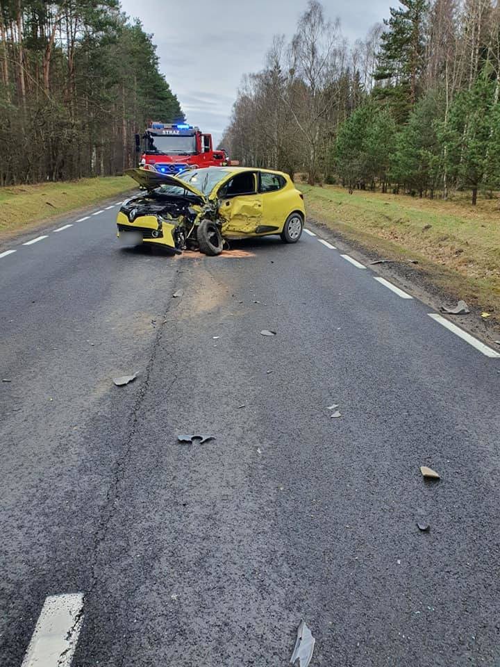 Wypadek na drodze krajowej nr 25 koło Białego Boru (zdjęcia) 