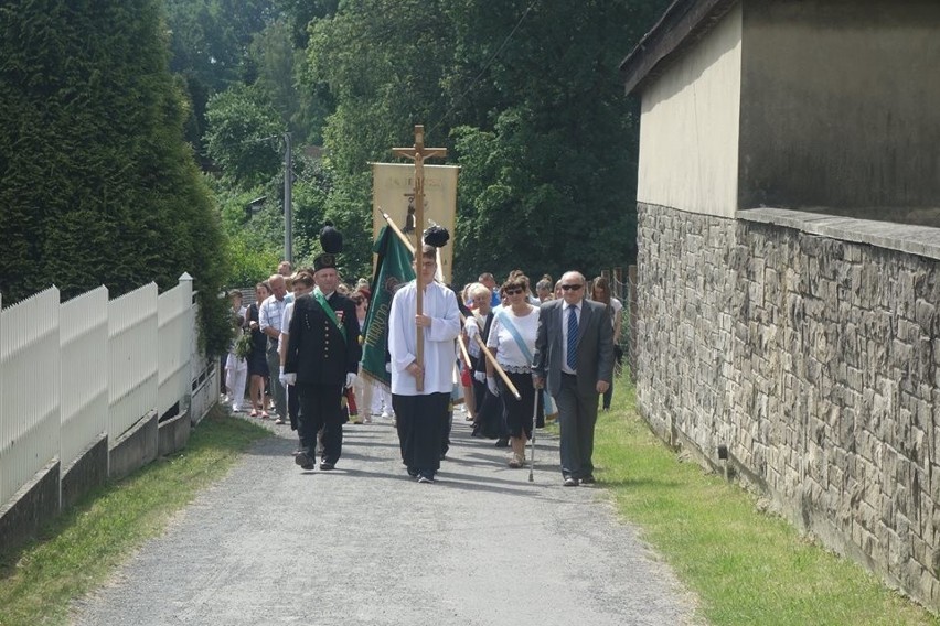 Boże Ciało w Jastrzębiu: Tłumy na procesji