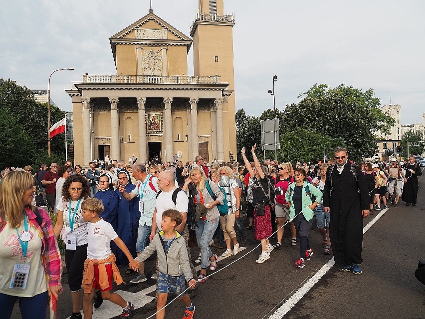 21 sierpnia 2022 wyruszyła 97. Piesza Łódzka Pielgrzymka na...