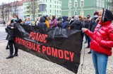 Pracownicy socjalni w Szczecinie zaostrzyli protest. Prawie 300 osób nie przyszło w czwartek do pracy!