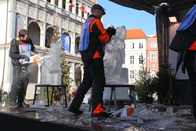 Kolejna edycja wyjątkowej imprezy Poznań Ice Festival, czyli festiwalu rzeźby lodowej – rozpoczęta. Poznański Stary Rynek zamienia się w krainę lodu. Jakie konkurencje odbywają się w sobotę?Przejdź do kolejnego zdjęcia ---->