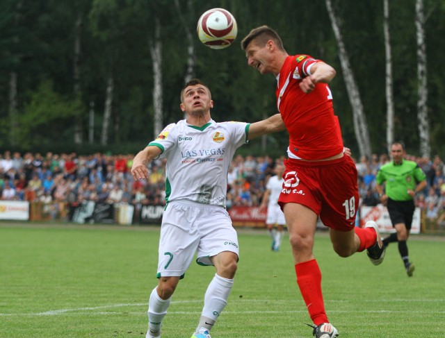 Zespół GKS Tychy wygrał w pierwszej rundzie Pucharu Polski z Lechią Tomaszów Maz.