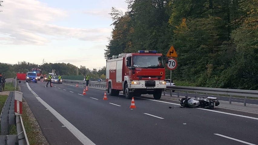 Do tragicznego wypadku doszło na DK1 w Wiślicy w powiecie...