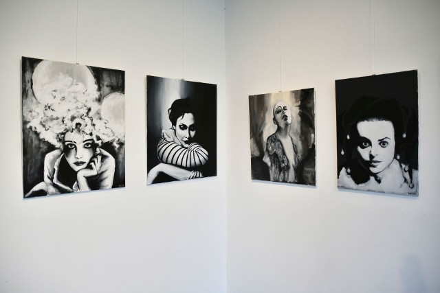 Wystawę prac Honoraty Drążyk „Cyrk i dziewczyna” można oglądać w Centrum Kulturalno-Artystycznym.