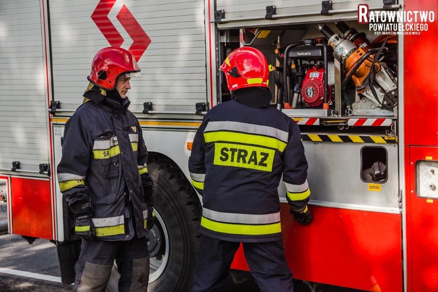 Groźny wypadek na drodze krajowej nr 65. Kobieta kierująca...