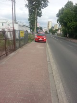 Kraków: mistrzowie parkowania. "Przecież obejdziesz"