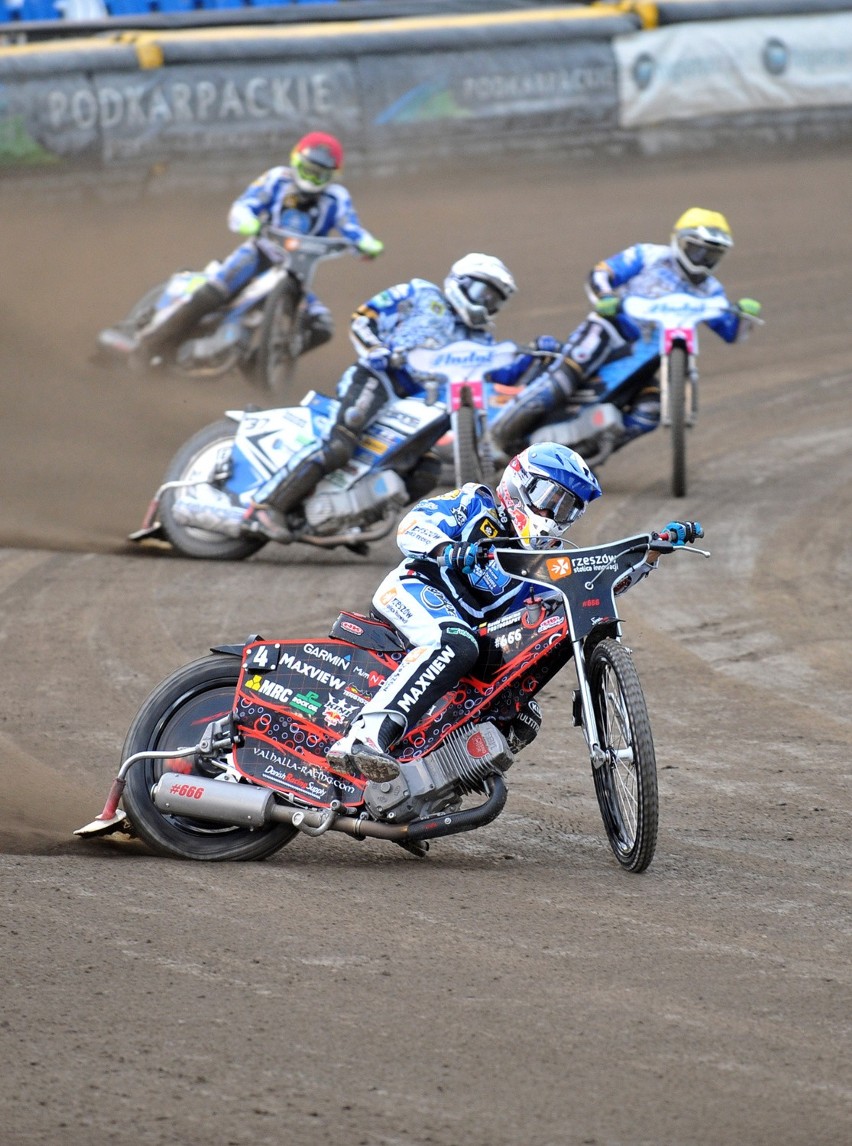 28.04.2016. rzeszow .  zuzel i liga stal rzeszow wanda...