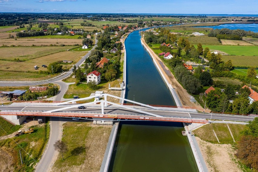 Nowy most w miejscowości Nowakowo na Żuławach. To szlak...