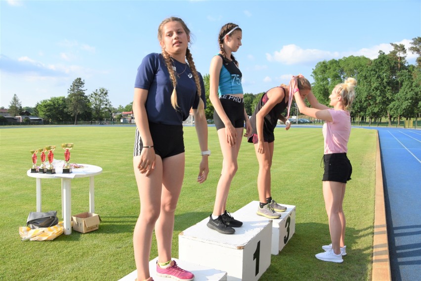 Czwórmecz lekkoatletyczny w Szubinie szczęśliwy dla gości