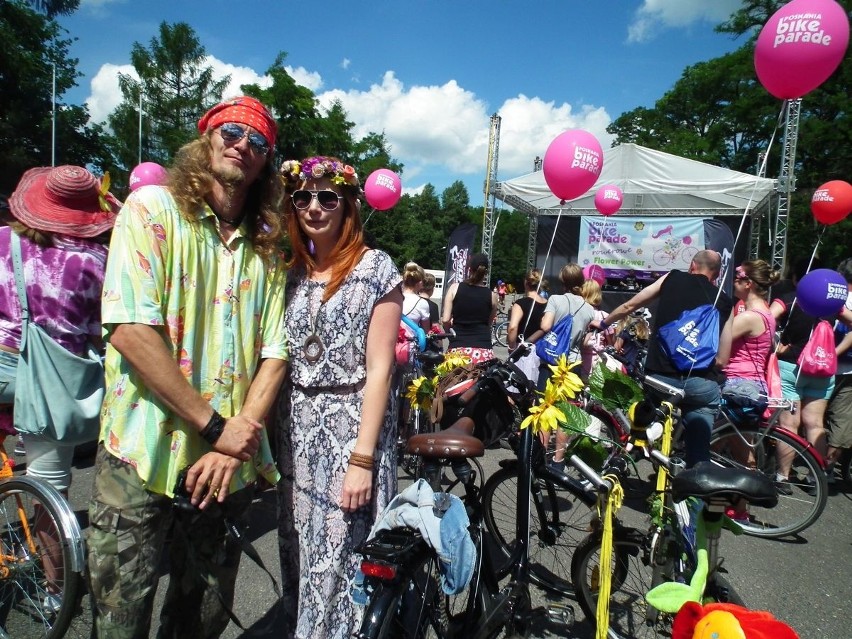 Posnania Bike Parade w stylu flower power