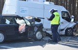 Wypadek w Zabrodziu. Zderzyły się dwa samochody. Jedna osoba zginęła. 14.03.2022