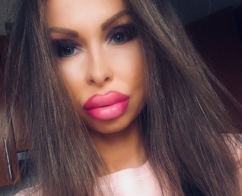 Druga "polska Barbie" z Radomia: z Anellą łączą mnie tylko powiększone usta. Judyta Rozbicka opowiada o swoim niepowtarzalnym stylu | Echo Dnia