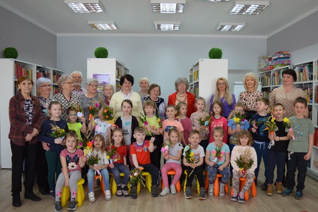 Biblioteka Miejska we Włoszczowie łączy pokolenia czytelników w pięknych wnętrzach, wielkim księgozbiorem, bogatą ofertą wydarzeń.