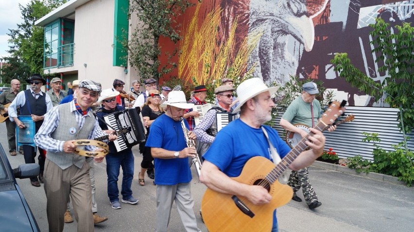 W Kamyku pod Częstochową trwa Festiwal Kapel Podwórkowych