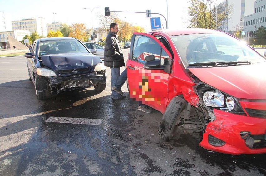 Wypadek na autem nauki jazdy w Kielcach 