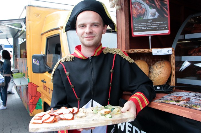 W sobotę i niedzielę przy "Galerii Grudziądzkiej" będzie trwał II Festiwal Smaków Food Trucków 