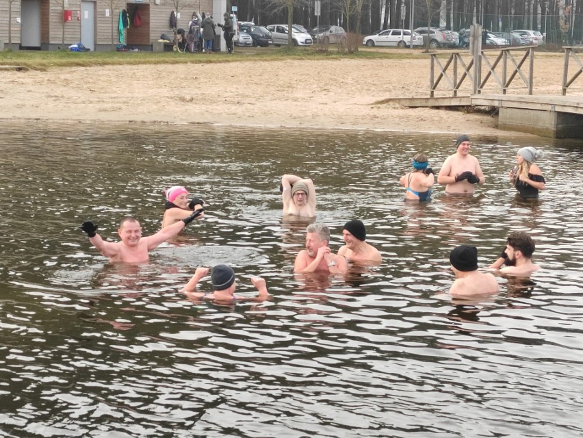 Białostocka plaża w Dojlidach przyciągnęła kilkudziesięciu...