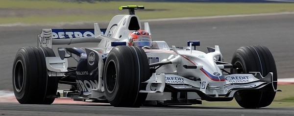Robert Kubica prawdopodobnie wystartuje w Bahrajnie bolidem...