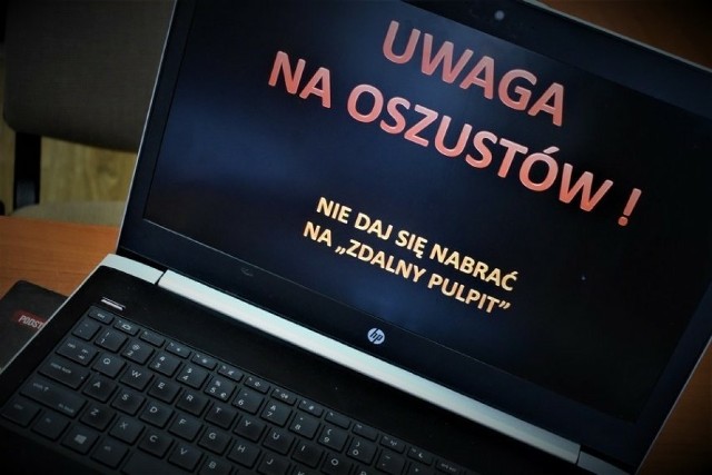 Poprzez zainstalowanie oprogramowania do zdalnej obsługi, 70-latka umożliwiła zdalny dostęp do swojego urządzenia