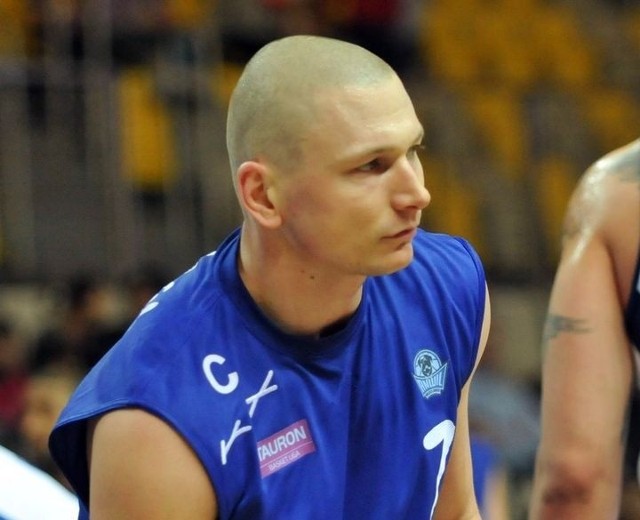 Szubarga (30 lat, 178 cm) ostatnio grał w ukraińskiej Superlidze. Rozwiązał już kontrakt z MBC Mykołajów.