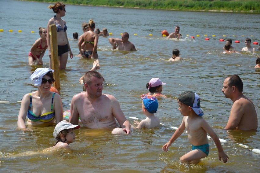 Wyszków. Kąpielisko w Bugu już otwarte (zdjęcia)