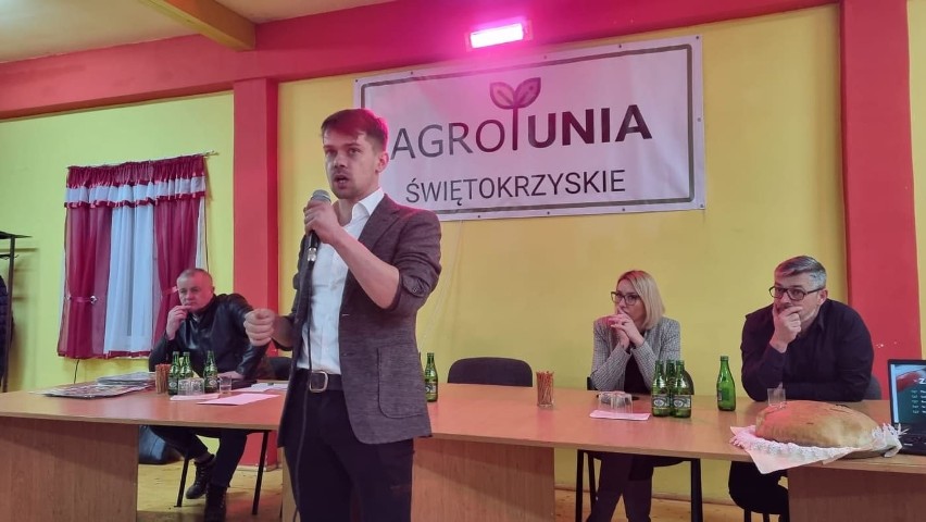 Michał Kołodziejczak podczas spotkania w Broniszowie w...