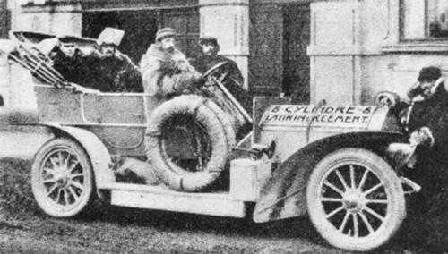 Fot. Skoda:Pierwszy Laurin & Klement z 8 cylindrowym silnikiem z 1907 roku