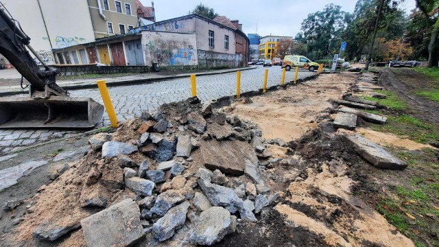 Skwer przy ul. Strzeleckiej nie był modernizowany od dziesięcioleci.