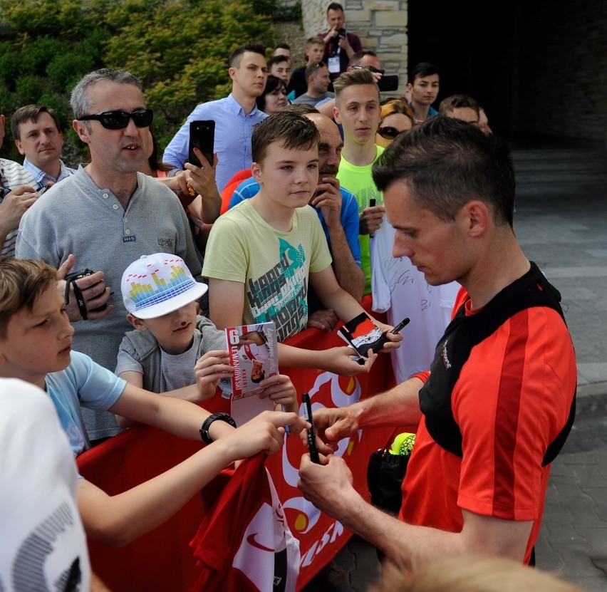 Dwa treningi zamiast jednego. Kadrowicze znów rozdawali autografy [ZDJĘCIA]