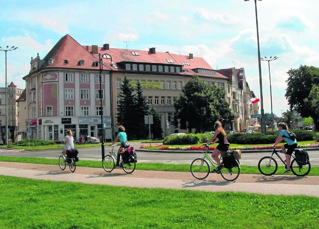 Wycieczka rowerowa po Słupsku wymaga pokonania ok. 20 km i poświęcenia co najmniej trzech godzin.