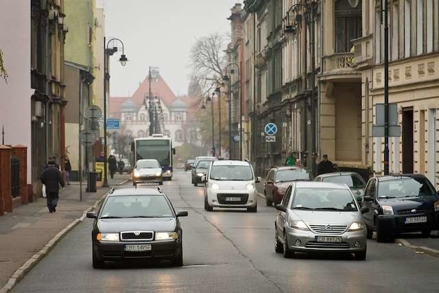 Pomysł, aby ul. Świętojańska była dwukierunkowa nie wszystkim mieszkańcom przypadł do gustu