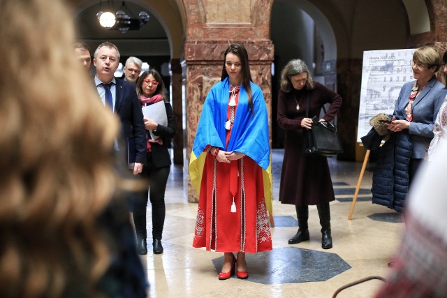 Otwarciu towarzyszył także happening grupy ukraińsko-białorusko-polskiej Sienkiewicza 8 „Maskownice”. Zobacz więcej zdjęć --->