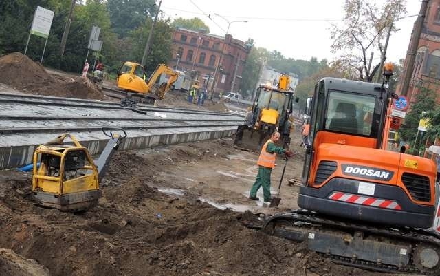 Remont torowiska na wałach gen sikowskeigoRemont torowiska na wałach gen sikowskeigo