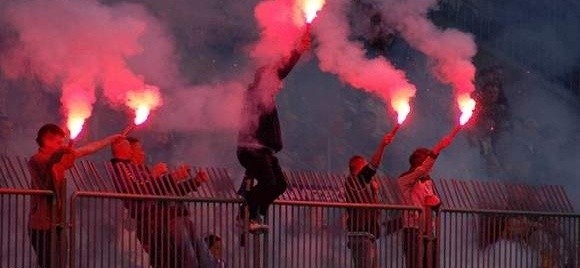 Mecz Darzbór Szczecinek - Pogoń Szczecin na długo zostanie w pamięci zarówno policjantów zabezpieczających tę imprezę, jak i tych na trybunach.