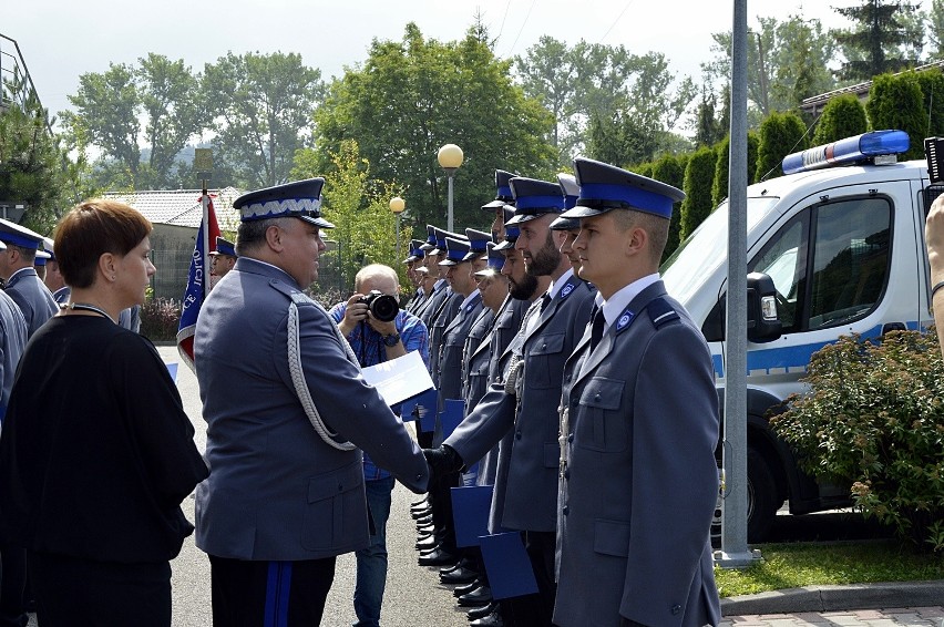 Gorlice. Święto policji, wręczono awanse i podziękowano za ciężką służbę [ZDJĘCIA]