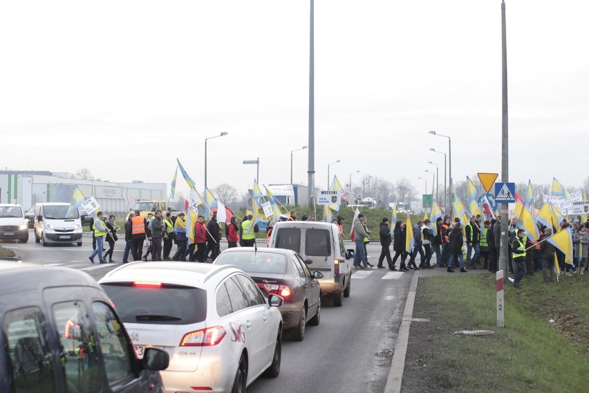 Protest na obwodnicy Opola.