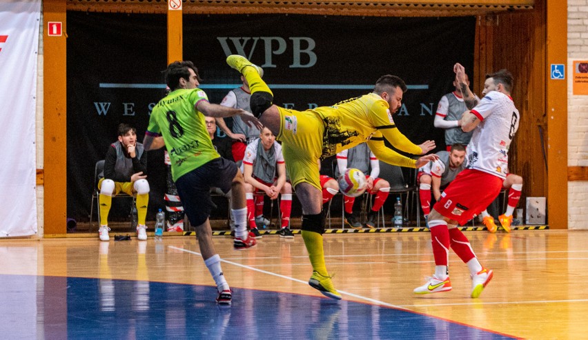 Połowa marzeń w wykonaniu Futsal Szczecin. Osiem goli w debiucie trenera. ZDJĘCIA