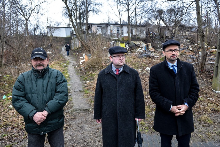 Poseł Horała: działania Gdyni nie rozwiązują problemu Pekinu [ZDJĘCIA, WIDEO]